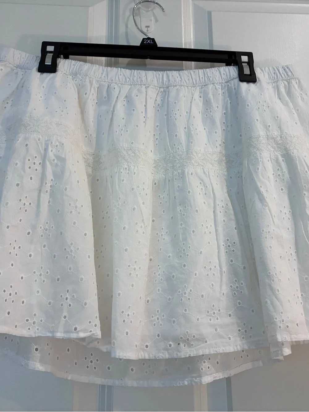 Abound‎ White Eyelet Mini Skirt